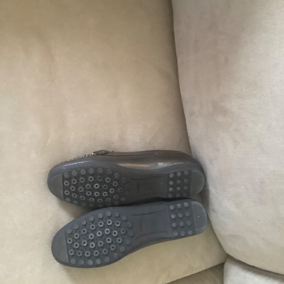 2 New Leather Shoes (Geoxx and Rockport) - Picture 3 of 7